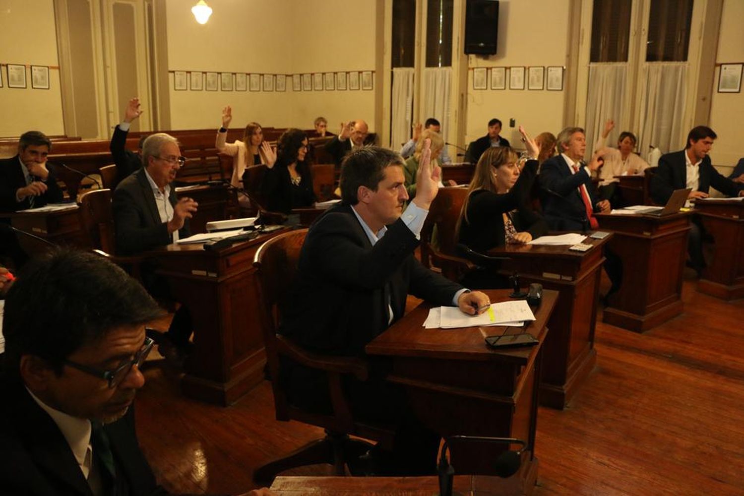 El oficialismo no logró consensos y el proyecto para el Centro Cívico quedó en comisión