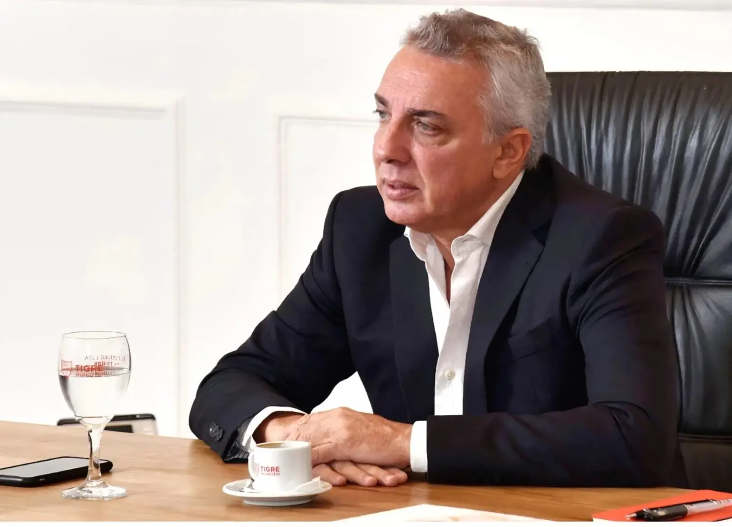 Zamora criticó el desarme del Plan Remediar.