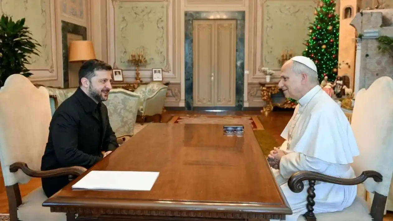 El Papa recibió a Zelenski en Castel Gandolfo