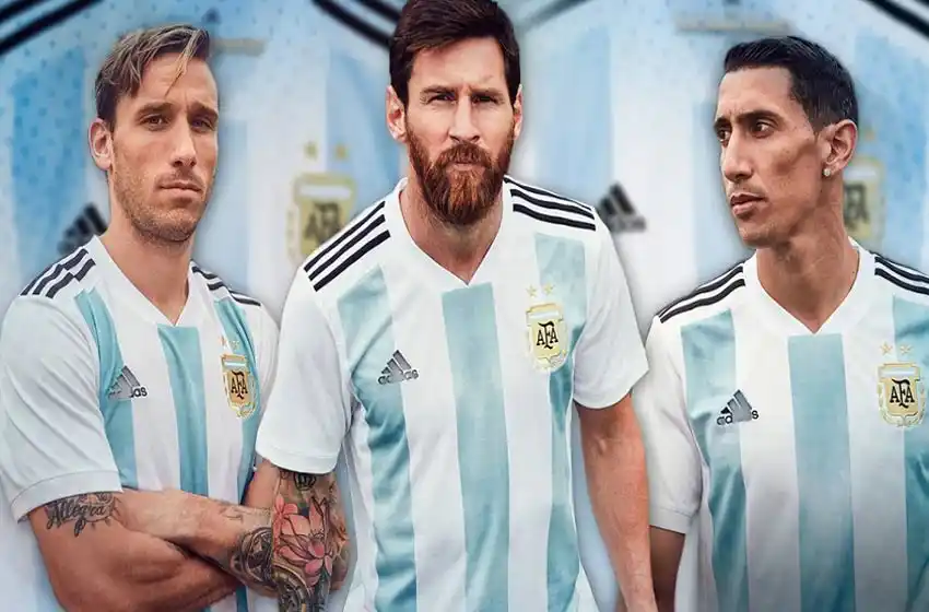 Éstas son las 32 camisetas mundialistas