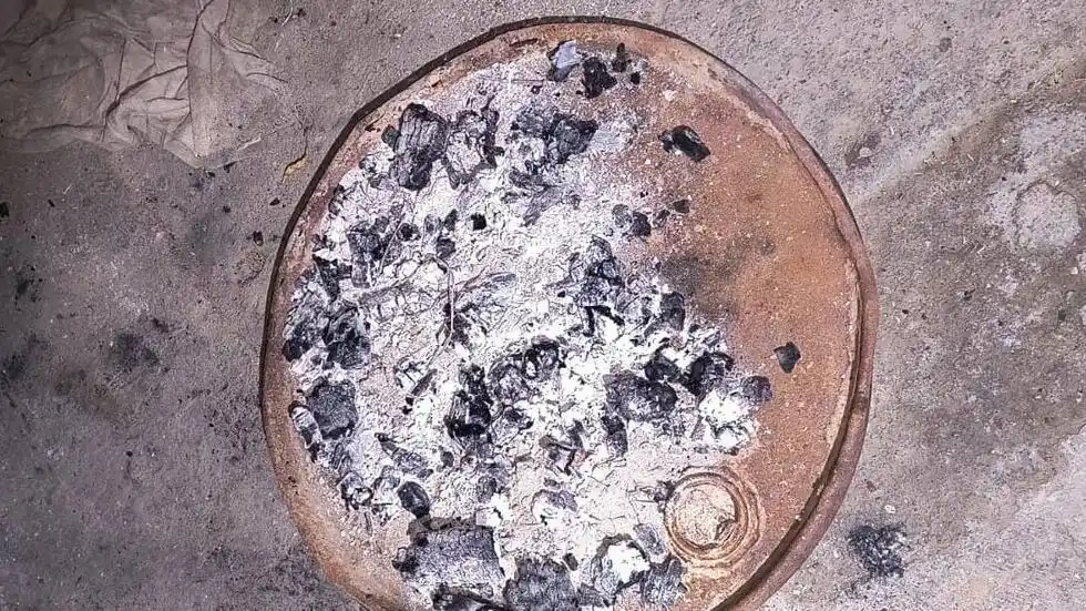 Seis intoxicados con monóxido de carbono tras prender un brasero en su casa