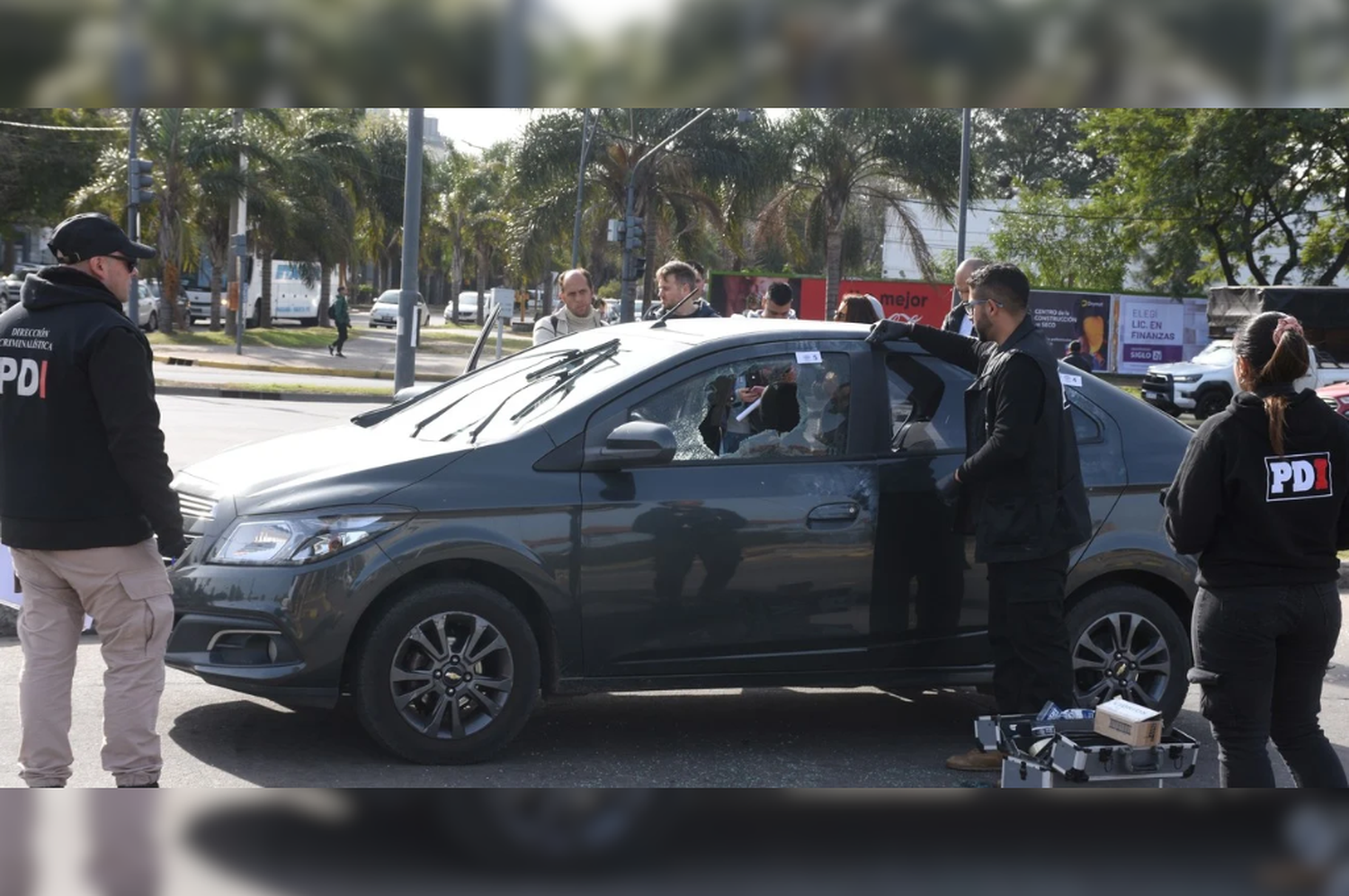 Los malvivientes circulaban a bordo de un Chevrolet Prisma.