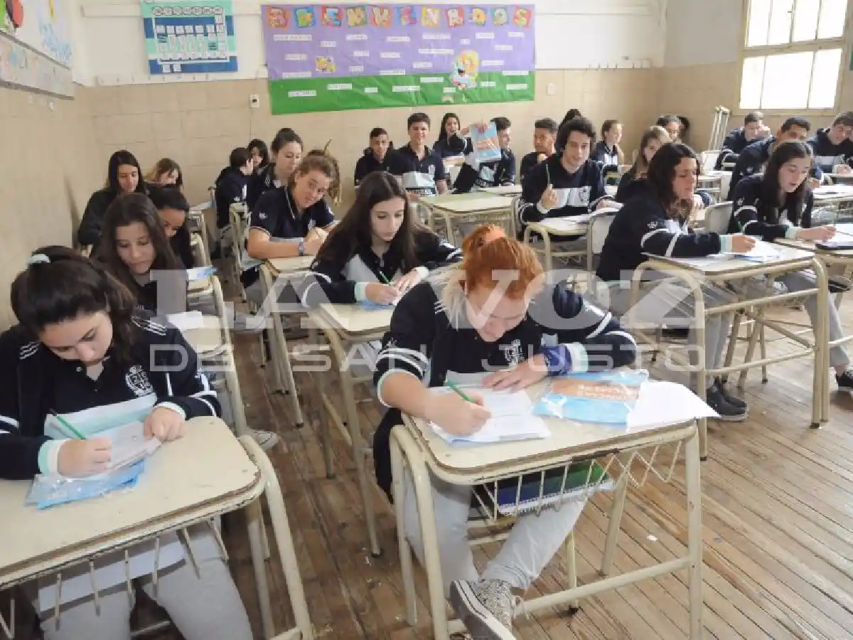 Mañana evaluarán a más de un millón de estudiantes 