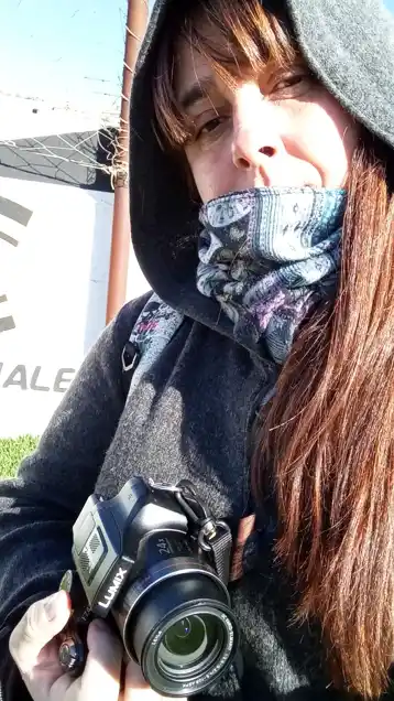 Con su cámara. Estefanía Dray