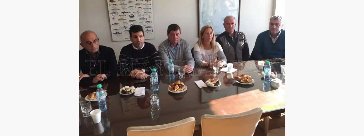 "Nación busca dejar a Mar del Plata afuera del manejo del langostino"