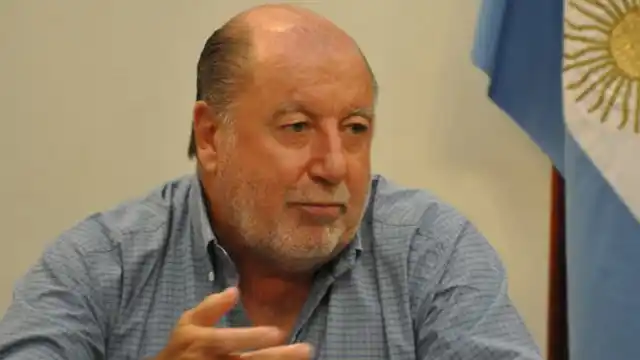 Guiño al Gobierno: para Busti “es más fácil criticar”