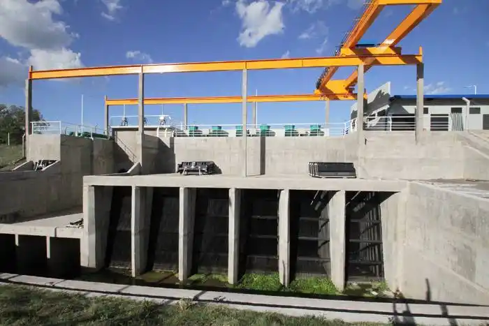 Se realizó la prueba de  bombas en la Defensa Norte de Concepción del Uruguay