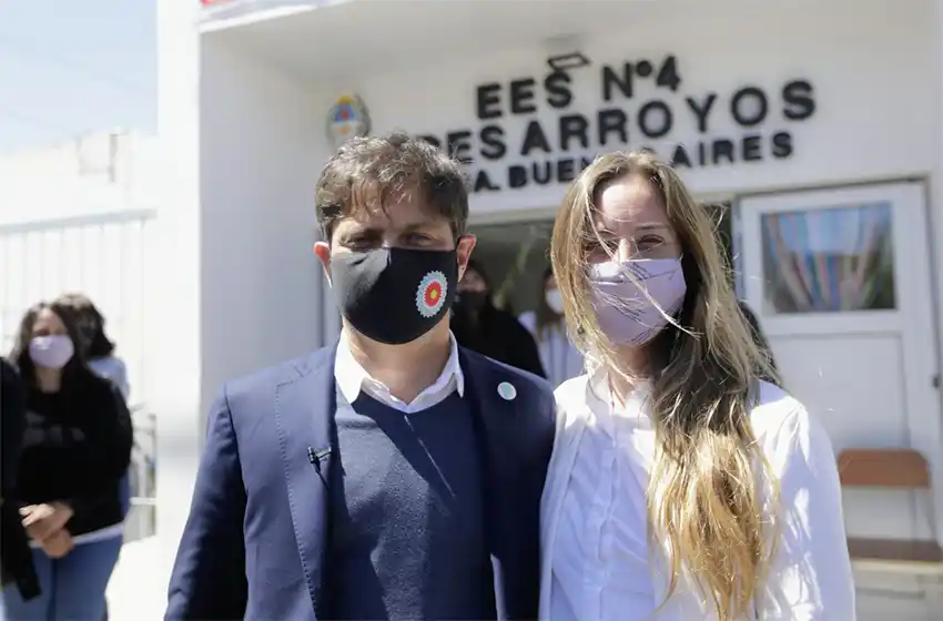 Vila: "Llevamos construidos 51 nuevos edificios escolares y 3.200 obras de refacción"