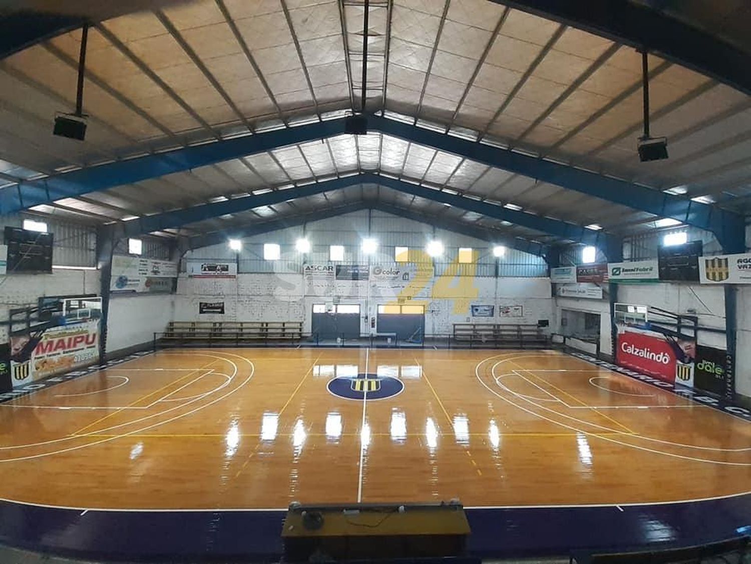 Con canchas renovadas, arranca el 2° Campus de Básquet en Centenario 