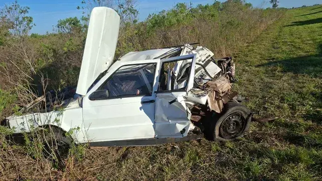 Las víctimas del choque viajaban a bordo de un Fiat Duna.