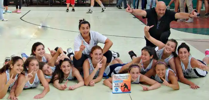 Rivadavia también festejó en U15