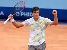 Román Burruchaga avanza en el Challenger de Bs.As.