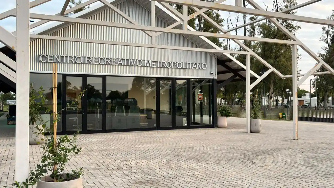 Lanzaron un convenio con la UCSF para proyectar un nuevo depósito en el Centro Recreativo Metropolitano