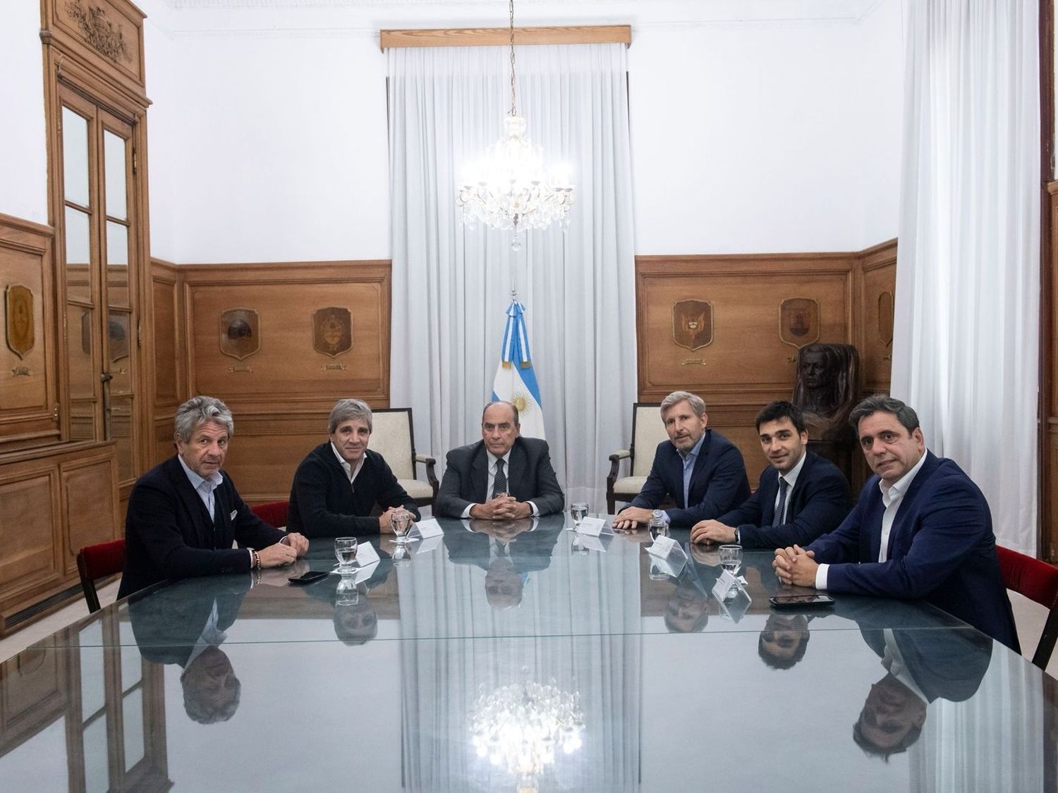 El Gobierno firmó convenios con Chubut y Entre Ríos
