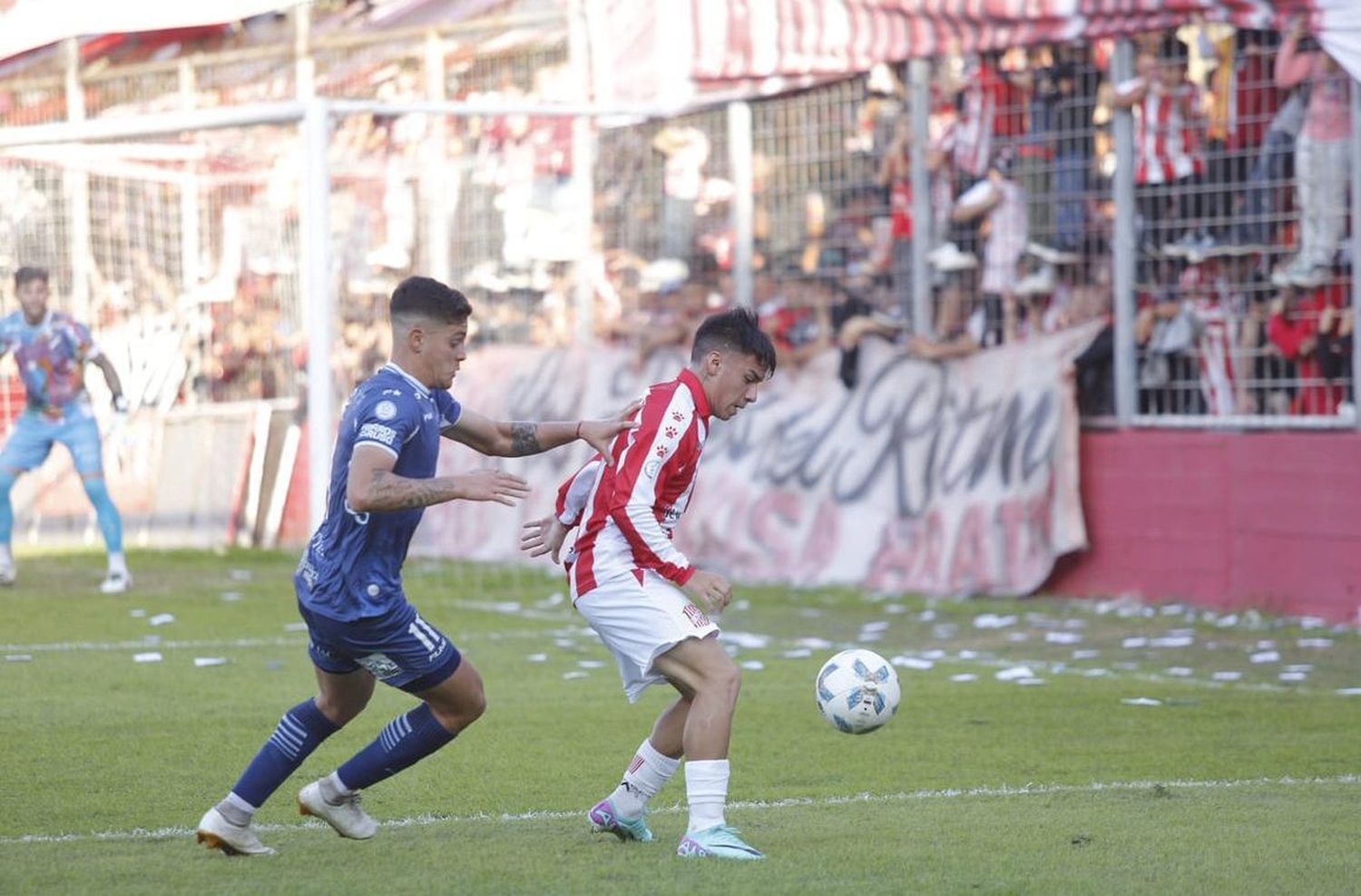 Aleo presionando al rival (FOTO: Prensa San Martín)