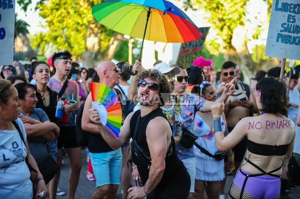 MARCHA DEL ORGULLO GUALEGUAYCHU 2023 - 7