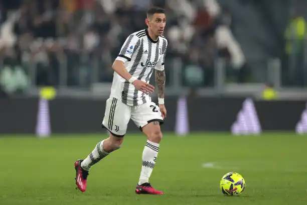 Triunfo de Juventus, con Di María y Paredes