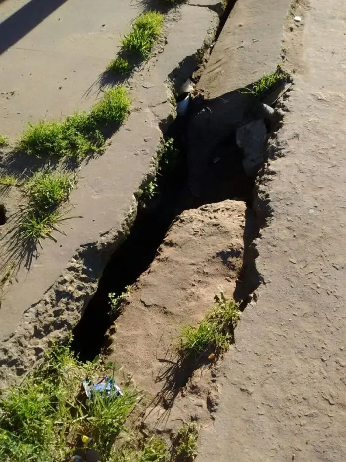 Peligroso bache