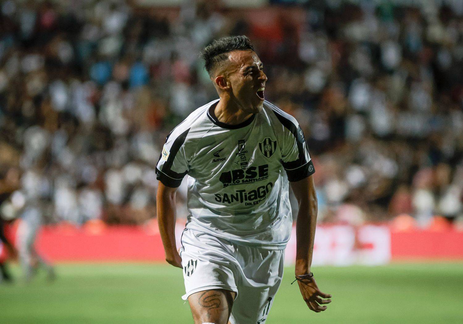 Central Córdoba abrazó la gloria en Santa Fe