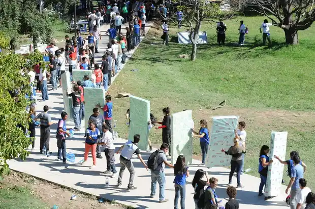 Más de 750 voluntarios ayudan a los afectados por el temporal