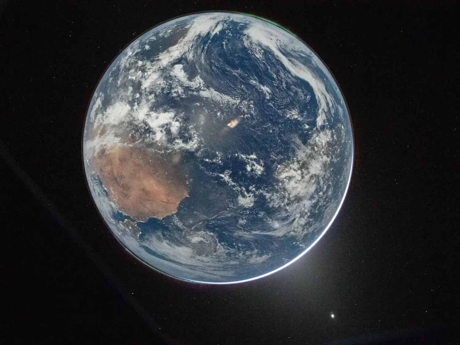 Los astronautas aprovecharon cada instante para registrar estas vistas únicas.