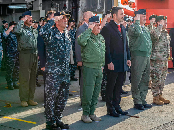 Preocupación por un hackeo a las bases de datos del Ejército: habrían sido expuestos datos de 50.000 militares