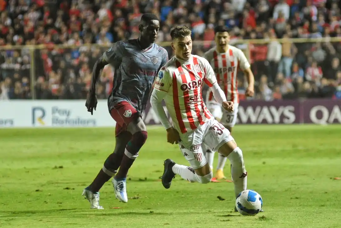 Sin goles, Unión empató con Fluminense en Santa Fe