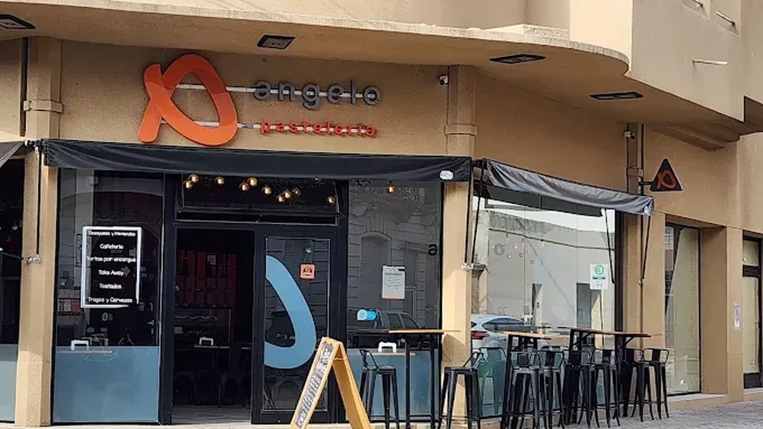 Incidente en Angelo Pastelería