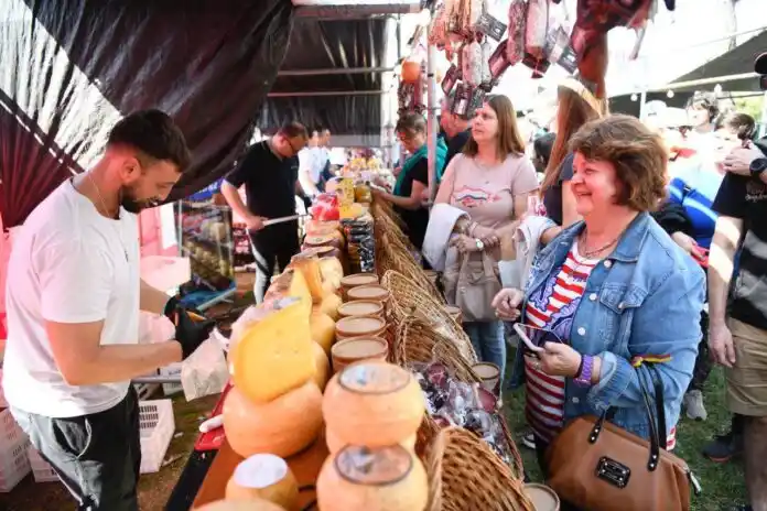 Javier Gastón: “Este fin de semana, Sabores Bonaerenses une a productores y comunidad”