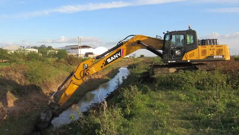 Se trabaja de forma permanente en la limpieza y mantenimiento de los desagües pluviales