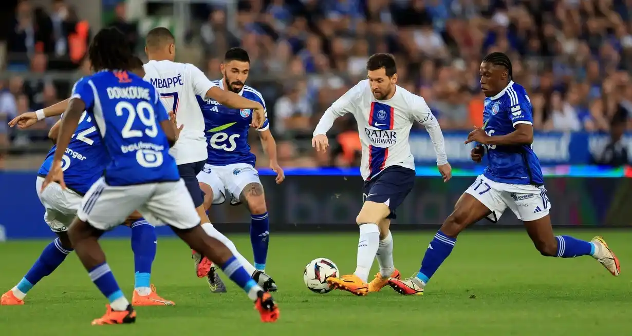 Lionel Messi se convirtió en el jugador con más títulos en el mundo y más goles en Europa