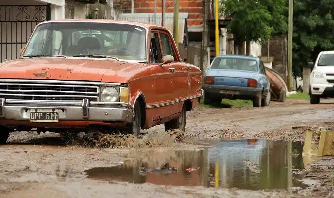 Un barrial cuando llueve: Vecinos de Lavalle al 600 reclaman mejoras