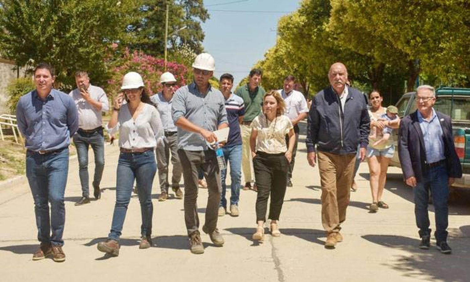 CAFESG inauguró una importante obra de pavimento en Pronunciamiento