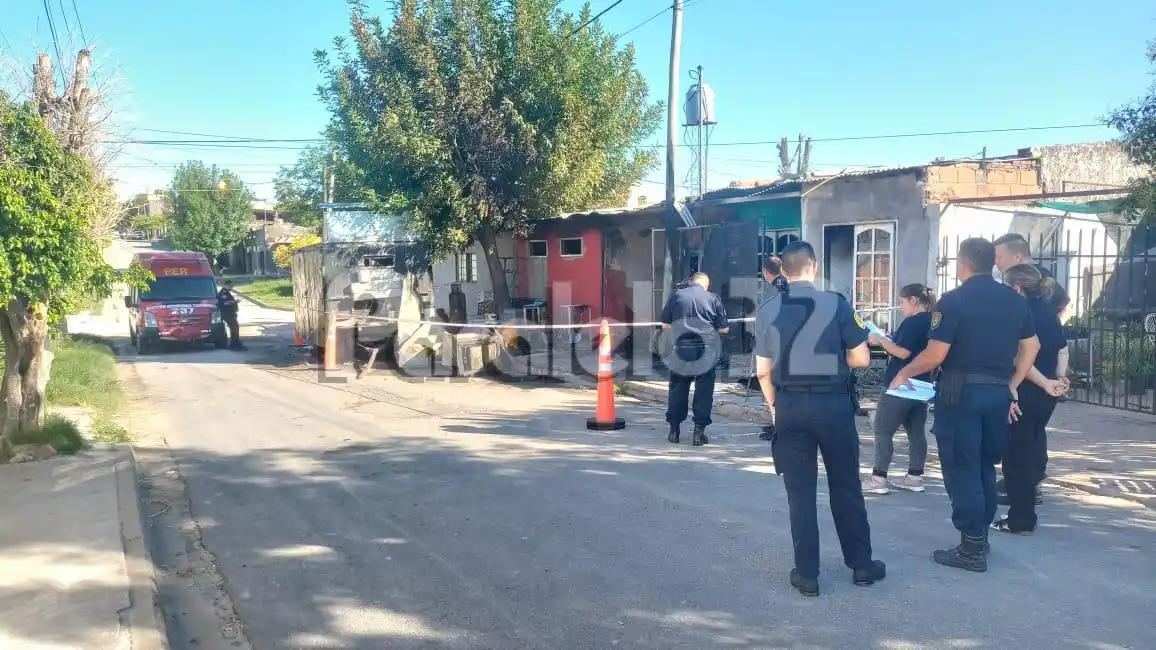 Trágico incendio en una rotisería de Victoria