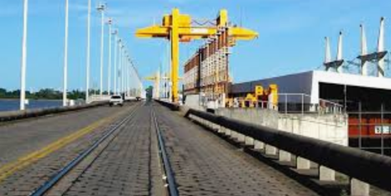 Uruguay: Carpas sanitaras en los pasos fronterizos de Fray Bentos y Salto