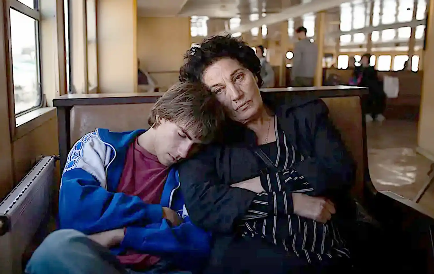 Viernes de Cine. Con “Crossing, caminos cruzados” (2024)