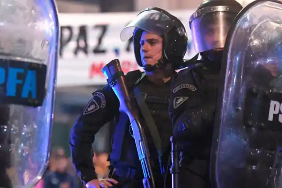 Las Madres de Plaza de Mayo denuncian que “Argentina cayó en la tiranía”