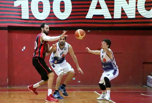 Central enfrenta a Parque Sur en partido amistoso