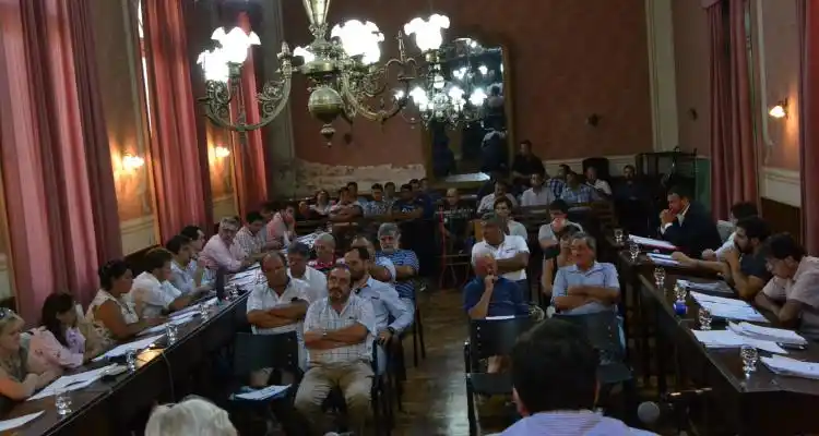 Presupuesto 2019: tasa por tasa, cuánto será el aumento para el año que viene