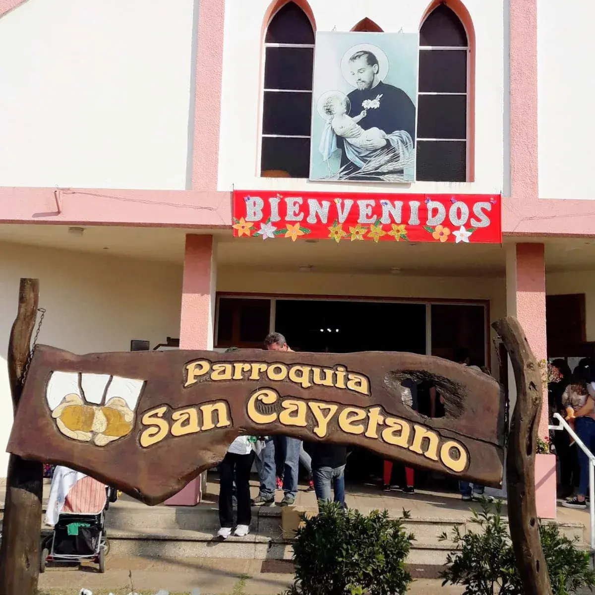 Trabajo, pan y providencia