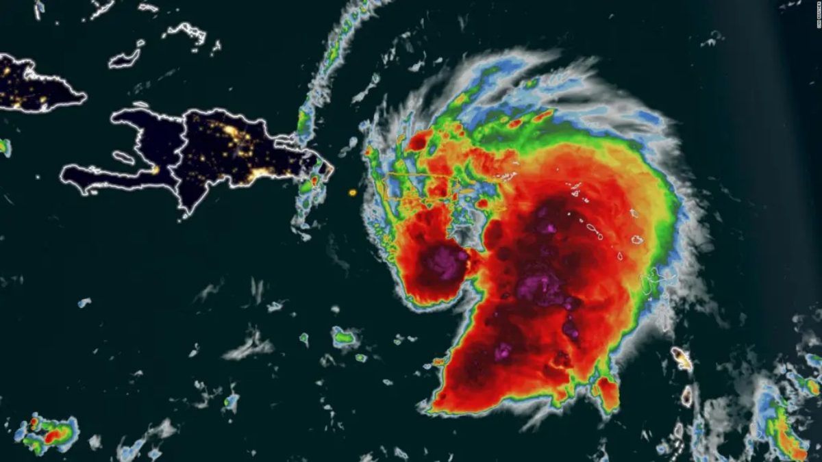 FIONA CONVERTIDA EN HURACÁN: Joe Biden declaró emergencia en la isla de Puerto Rico
