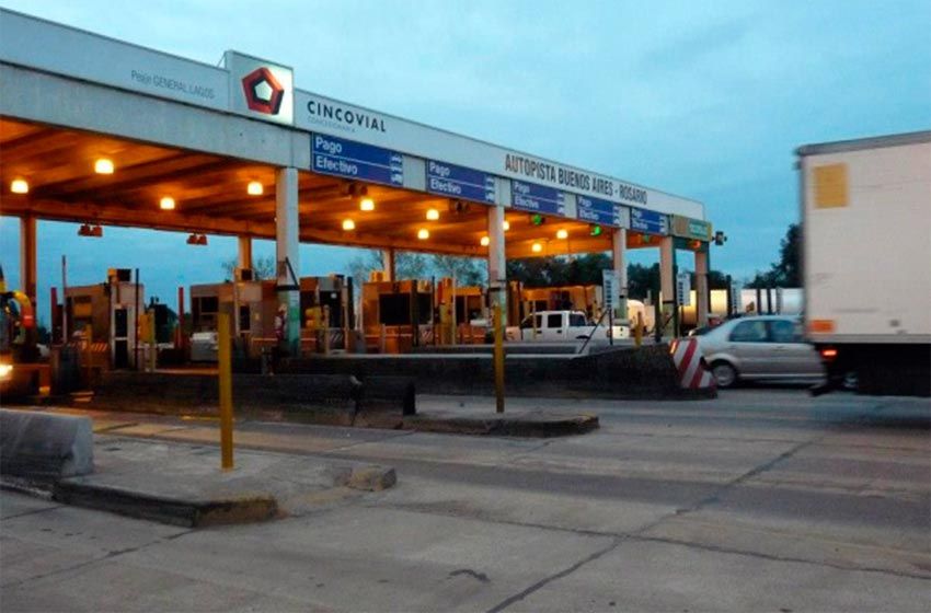 Continúan las barreras levantadas en los peajes por reclamos salariales