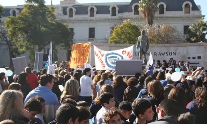 Incidentes por el aborto a una adolescente con discapacidad que fue violada