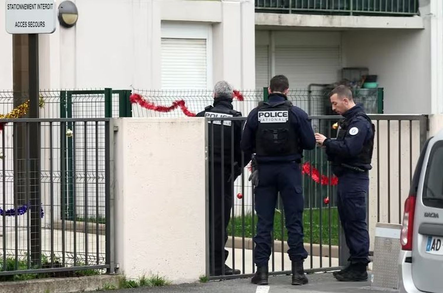 Un niño de 9 años vivió solo durante 2 años en el departamento familiar en Francia sin que nadie lo advirtiera