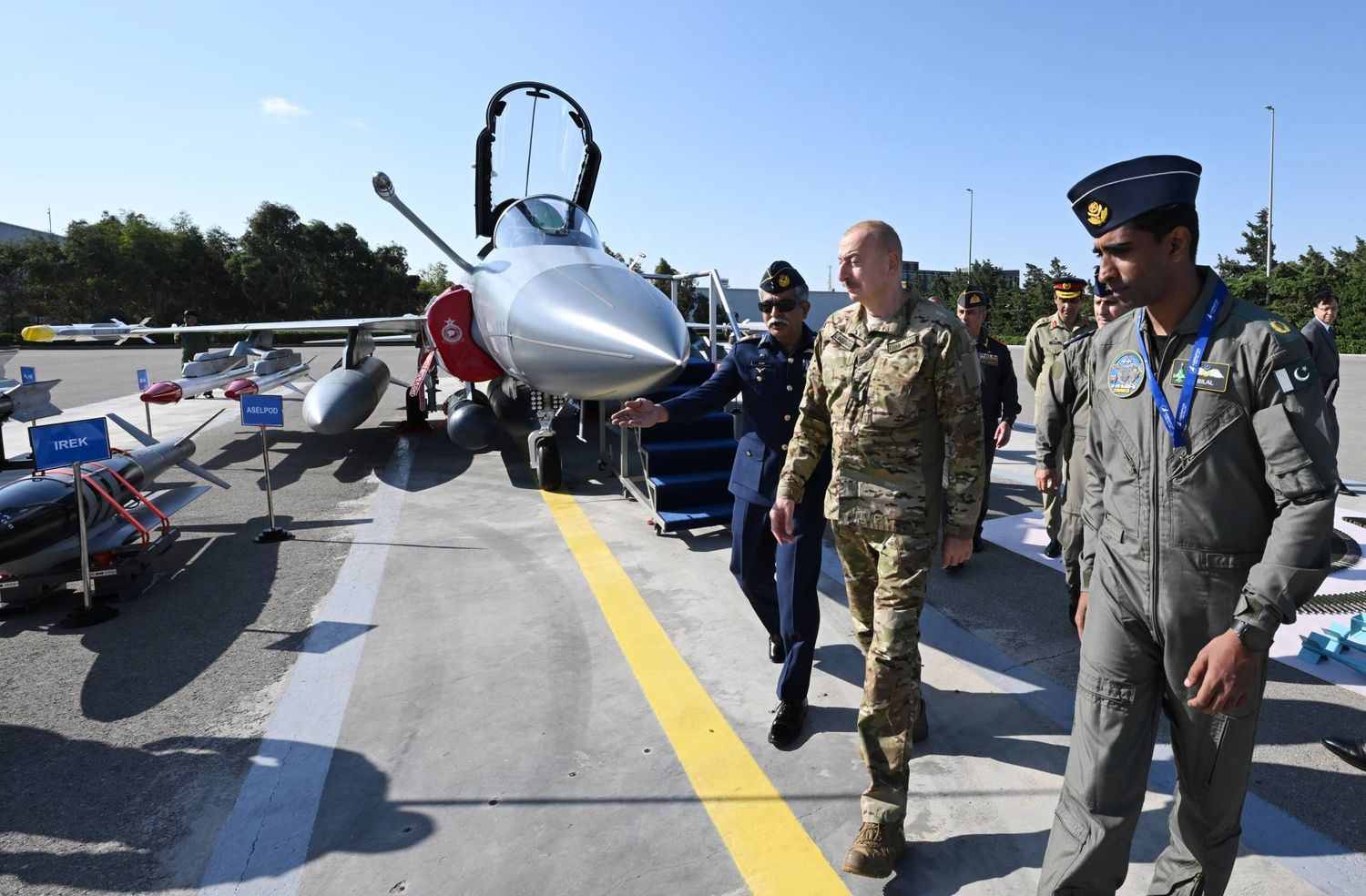 Azerbaijan receives first JF-17 Block-III fighters from Pakistan