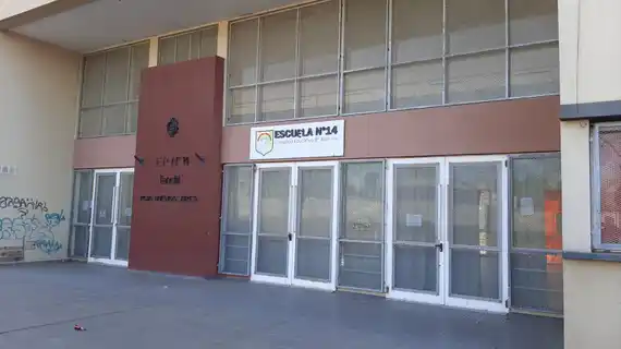 Tras el reclamo de padres y madres, la Escuela 14 ya cuenta con calefacción en todo el edificio