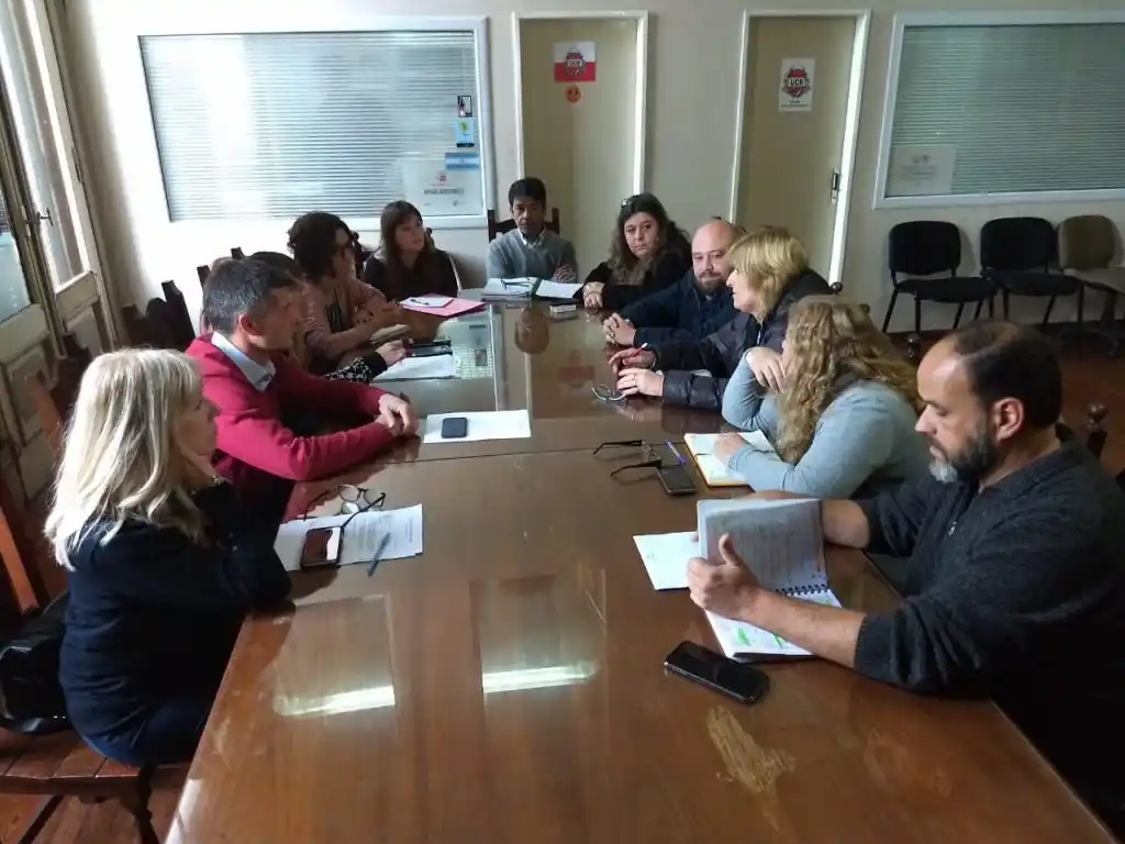 Comenzaron las reuniones para la capacitación obligatoria a funcionarios en género