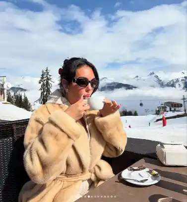 Su look 'après-ski' refuerza la tendencia de lujo en la ropa para el frío