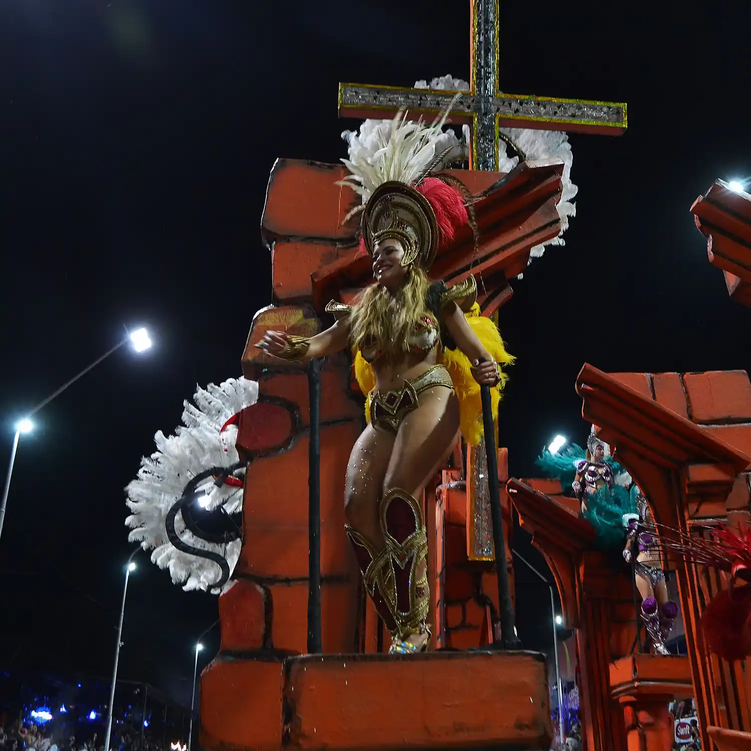 De La Guaira al Corsódromo: Mirving Cinza, la primera venezolana en el Carnaval de Gualeguay