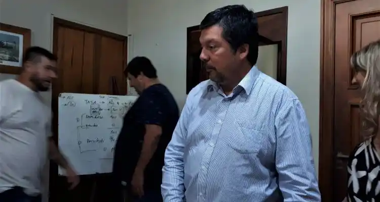 Coronavirus: aguardan los resultados de las muestras de Rodríguez